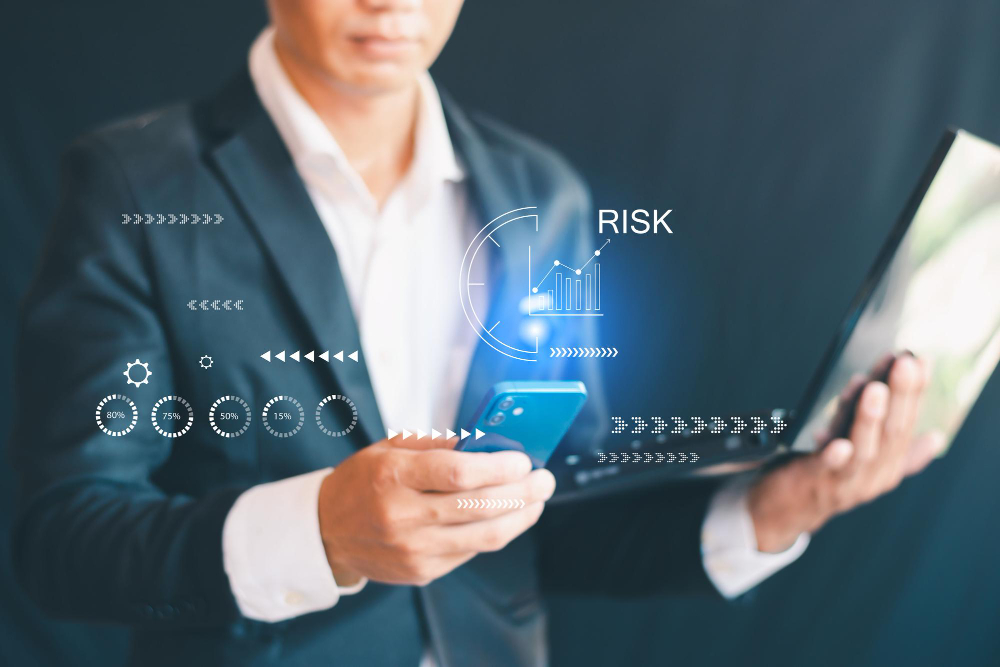 Compliance & Risk